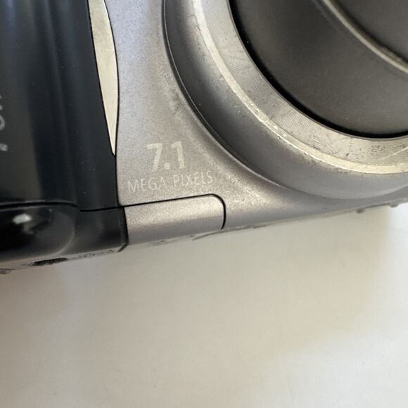 Canon PowerShot A710 IS Digital Camera 7.1 Megapixel 6x Optical Zoom Worker READ - Picture 11 of 14